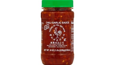 Huy Fong Vietnamese Chili Garlic Sauce