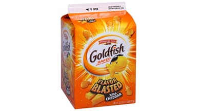 Goldfish Flavor Blasted Xtra Baked Cheddar Snack Crackers