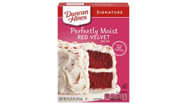 Duncan Hines Signature Perfectly Moist Red Velvet Cake Mix
