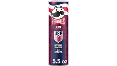 Pringles BBQ Flavored Potato Crisps