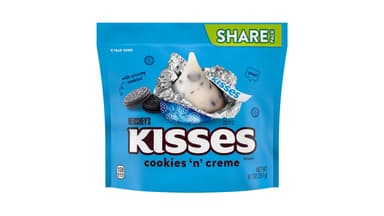 Hershey's KISSES Cookies 'n' Creme Share